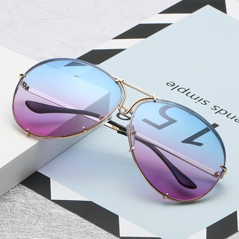 Oversized Pilot Sunglasses