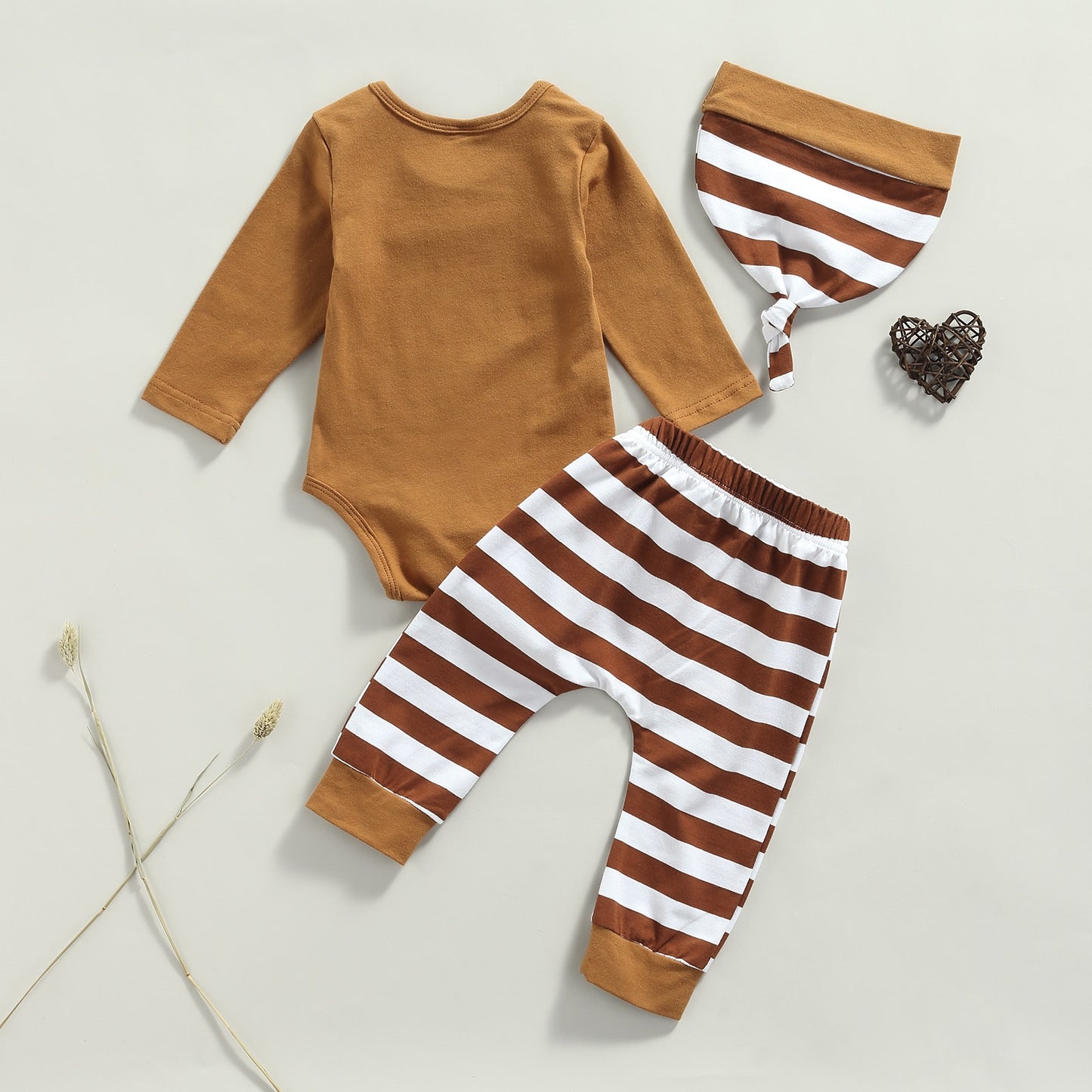 3pcs Thanksgiving Long Sleeve Baby Onesie w/ Pants & Matching Hat Set