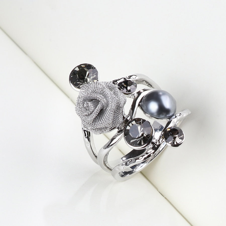 Vintage Crystal Rose Pearl Ring