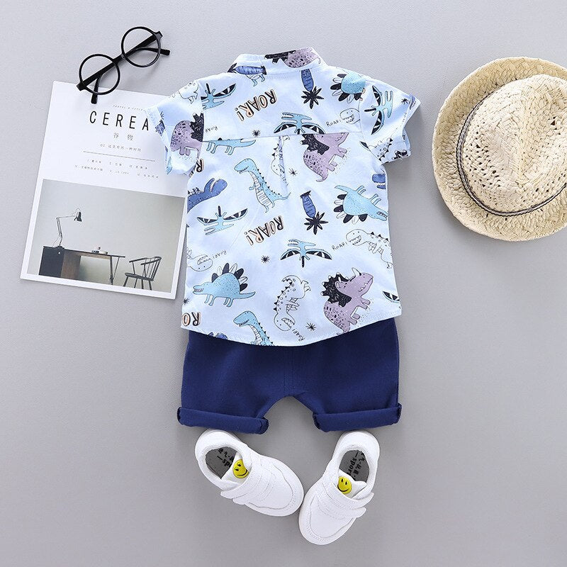 2pcs Cartoon Dinosaur Button T-Shirt w/ Shorts Set