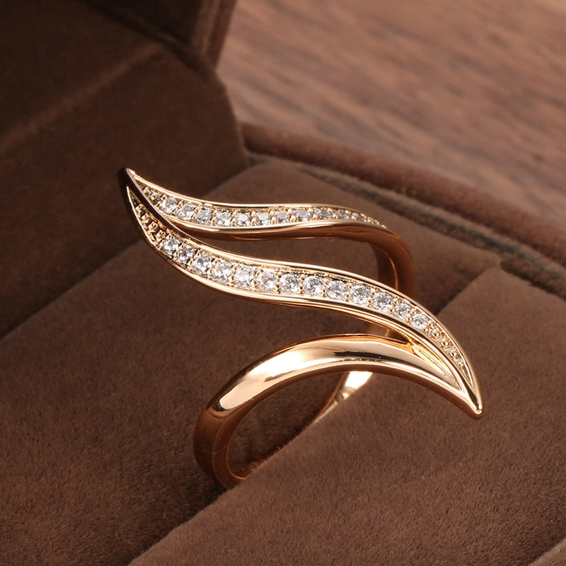 Crystal Curve Ring