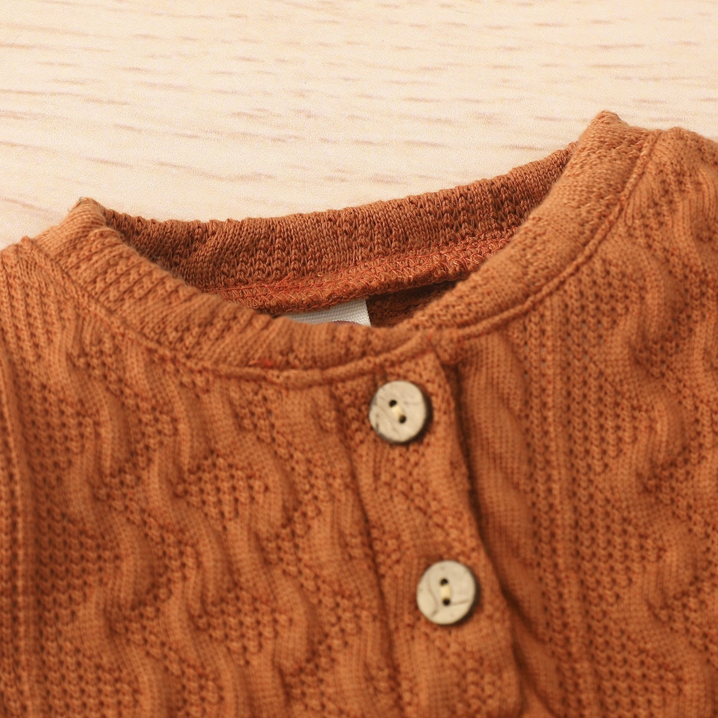 2pcs Long Sleeve Button Up Knitted Baby Set