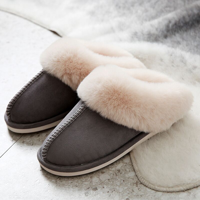 Thick Fur Slides