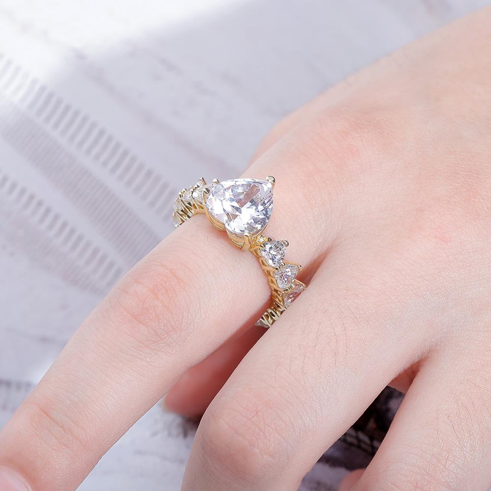 Chunky Rhinestone Heart Ring