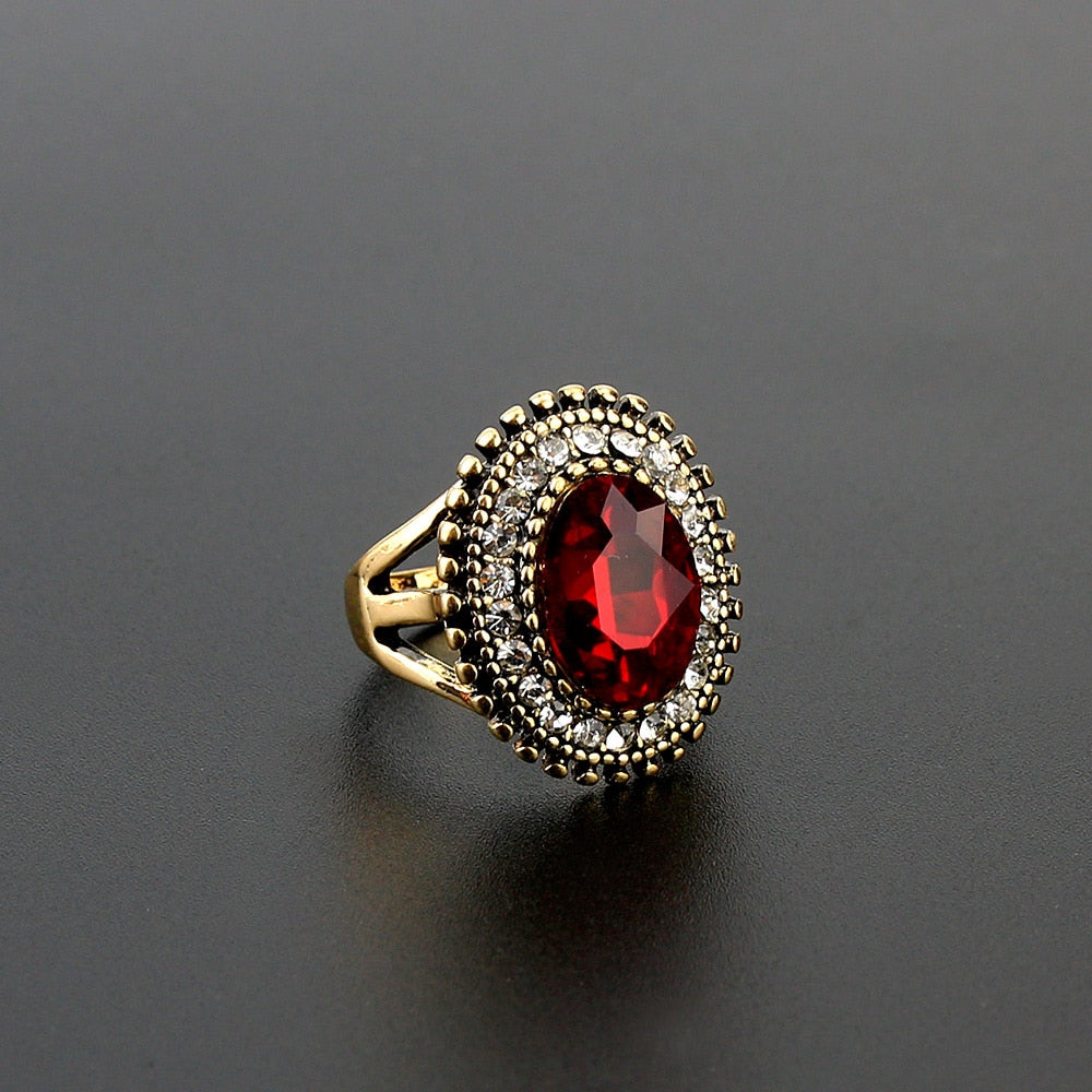 Vintage Rhinestone Embellished Ring